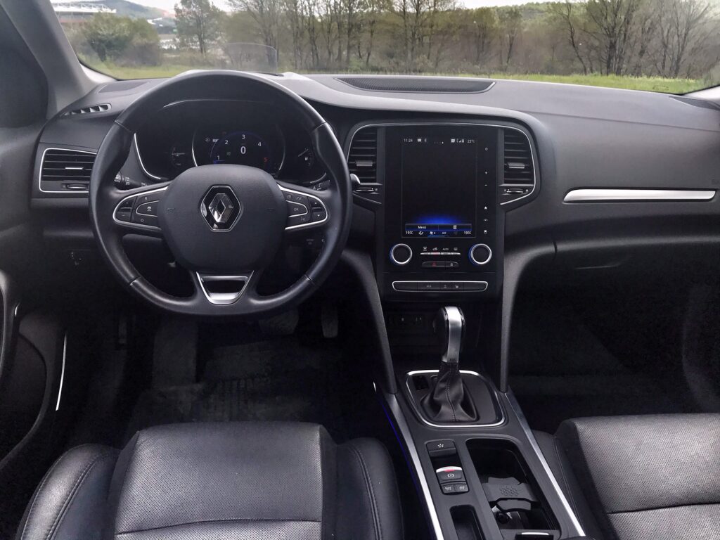 RENAULT MEGANE