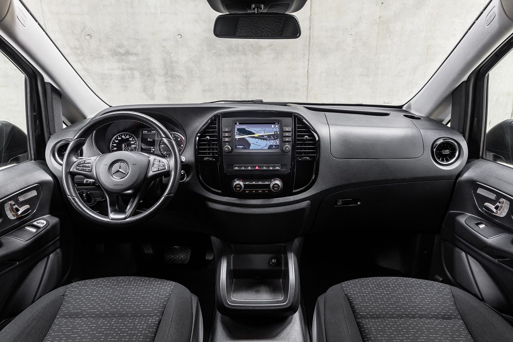 Mercedes - Benz Vito  8+1